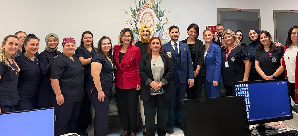 Bu hastanede anneler el üstünde tutuluyor 'Anne Dostu Hastane'