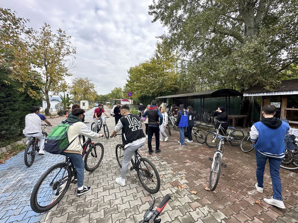 SUBÜ Turizm Fakültesi’nden 100. Yıl Bisiklet Turu