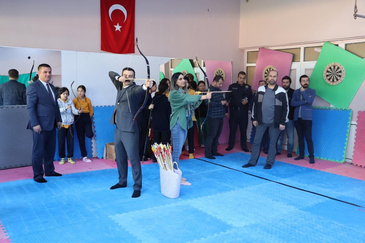 Taraklı’da Okçuluk Turnuvası
