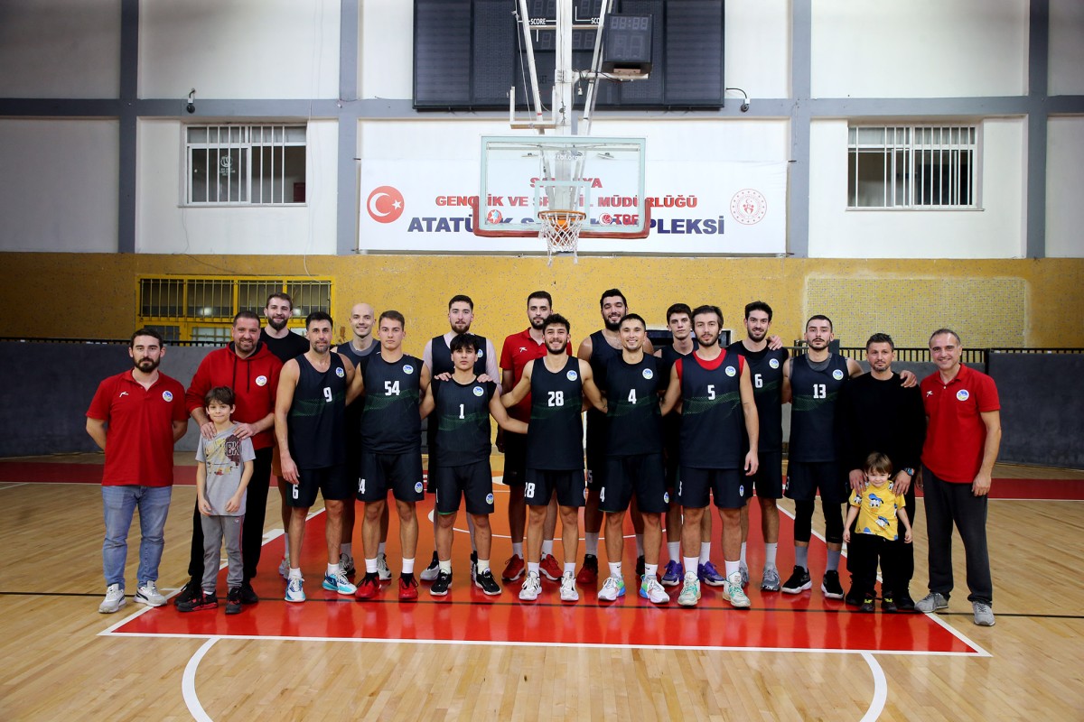 Sakarya Büyükşehir Basket hazırlık maçında fark attı: 93-65