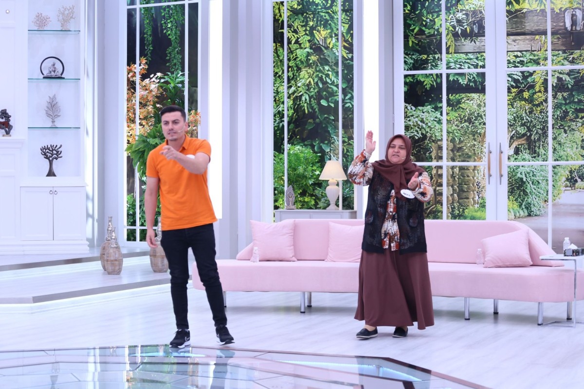 13 aylık sır perdesi Esra Erol’da aralandı. 