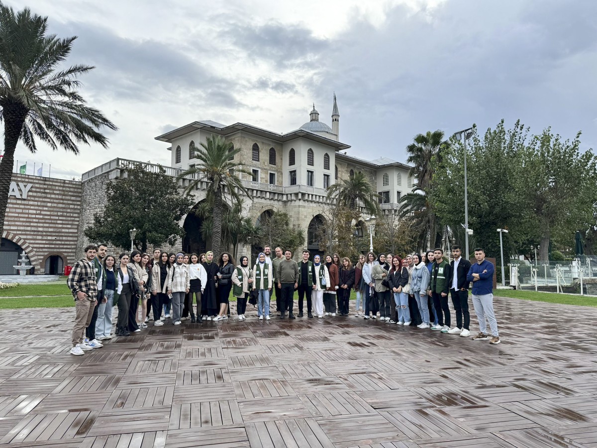 SUBÜ Yeşilay Topluluğu İstanbul’daydı