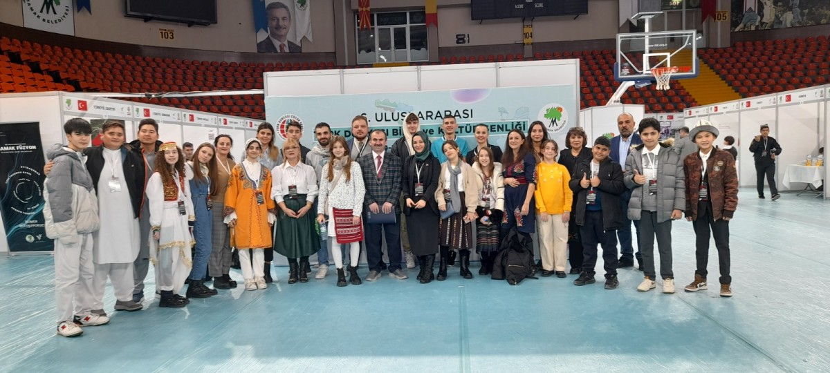Türk Dünyası Çocuk Vakfı 6. Uluslararası Türk Dünyası Bilim ve Kültür Şenliği’ni Ankara’da düzenledi.