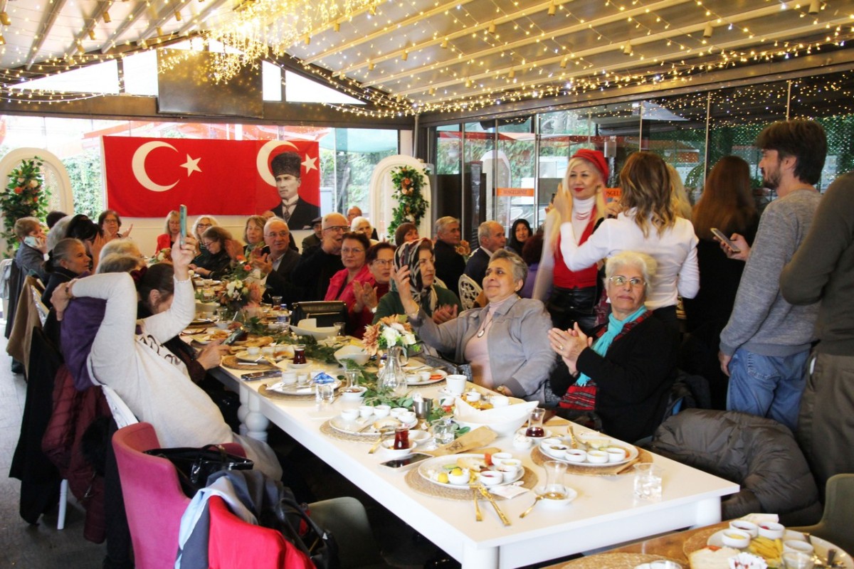 CHP’li Kadınlar ve Öğretmenler bir arada
