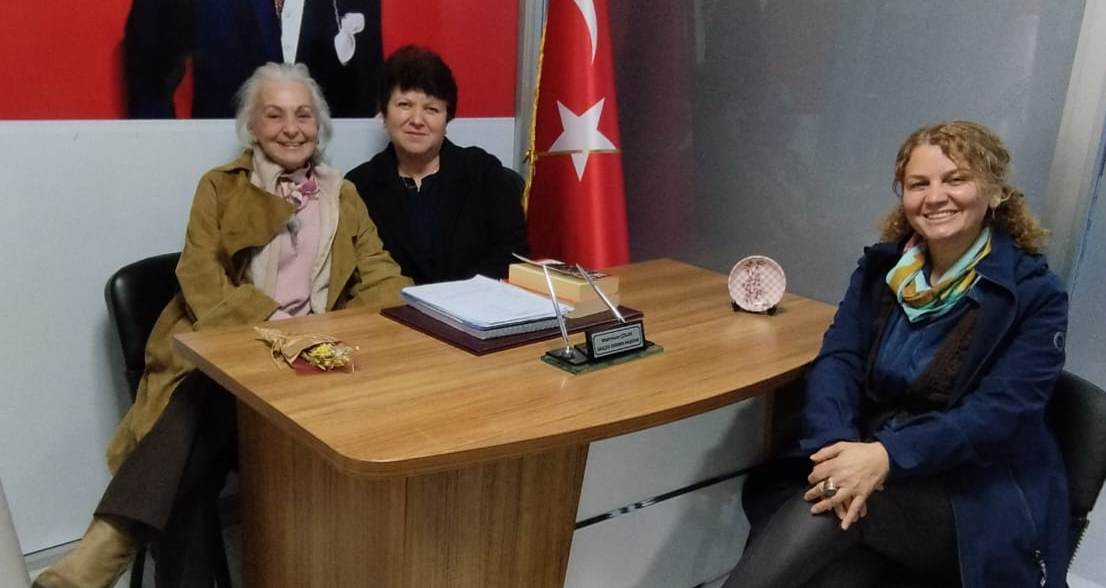 Aynur Kuloğlu'ndan; Sasçed Başkanı Muhmure Çolak 40 Yıl Sonra Supriz Buluşma