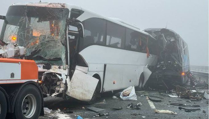 Sakarya Kuzey Marmara yolunda katliam gibi kaza: 10 Ölü 57 Yaralı