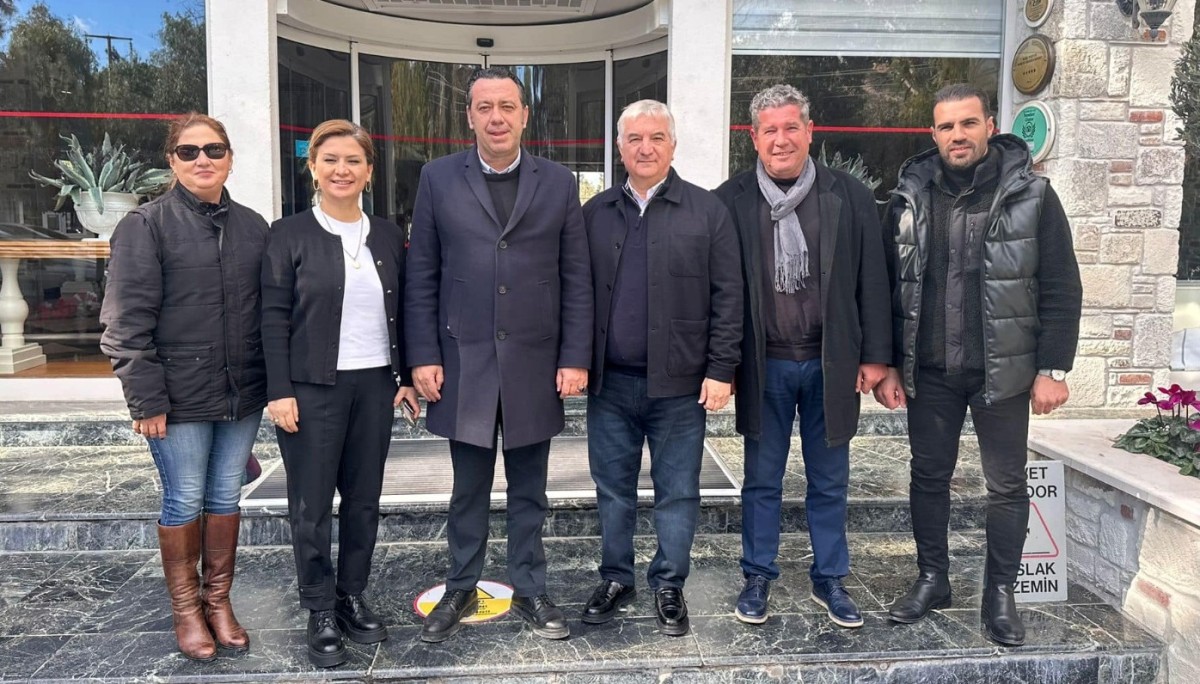 MHP’li Taner Acar”Saygı ve seviyeli bir seçim dönemi geçirelim”