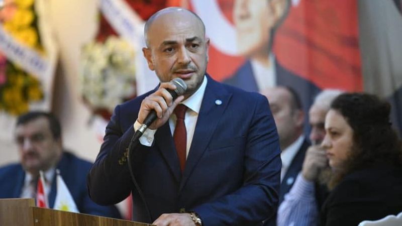 İYİ Parti Büyükşehir adayı Selçuk Kılıçaslan, ‘Sakarya bu tehdit dilini hak etmiyor’