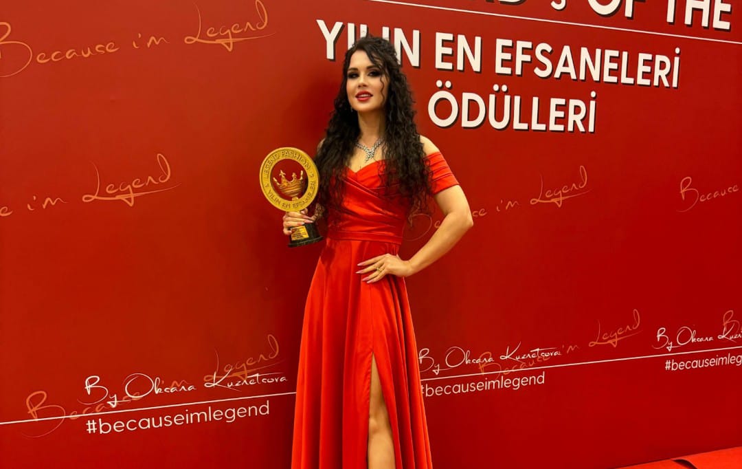 Asya Forbs Ödülünü muhteşem gecede aldı!