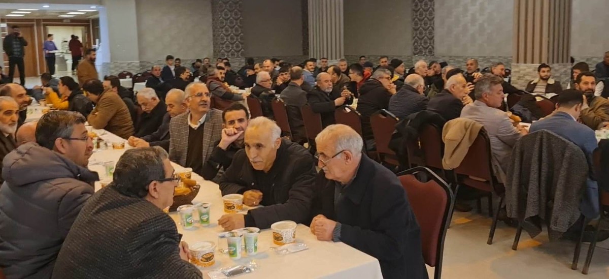 Kars Ardahan ve Iğdırlılar iftarda bir araya geldi