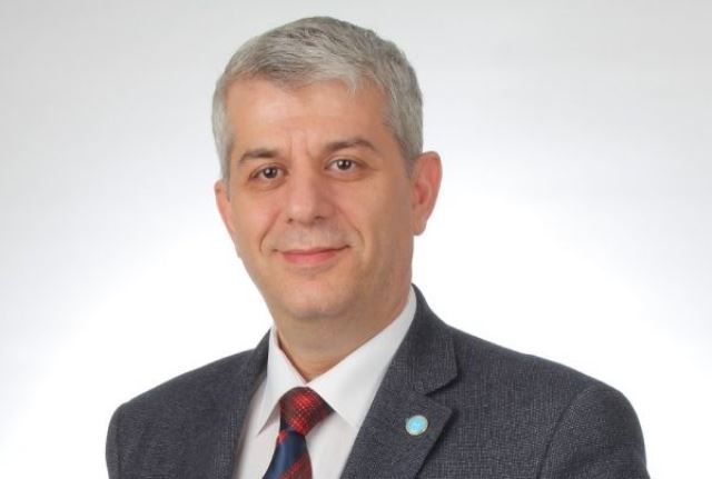 Dr. Aydoğan Arslan: 