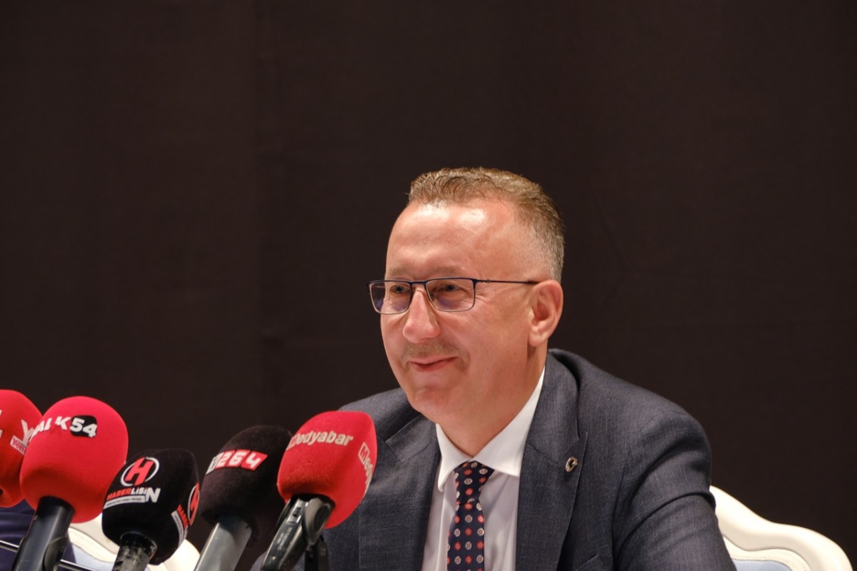 Adapazarı’nda Yeni Dönemin İlk Meclisi Yapıldı