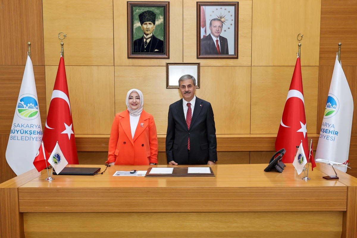 Alemdar, TBMM KEFEK Başkanı Erdoğan ve gençleri ağırladı  “Şimdi Sakarya için hep birlikte çok çalışma vakti”