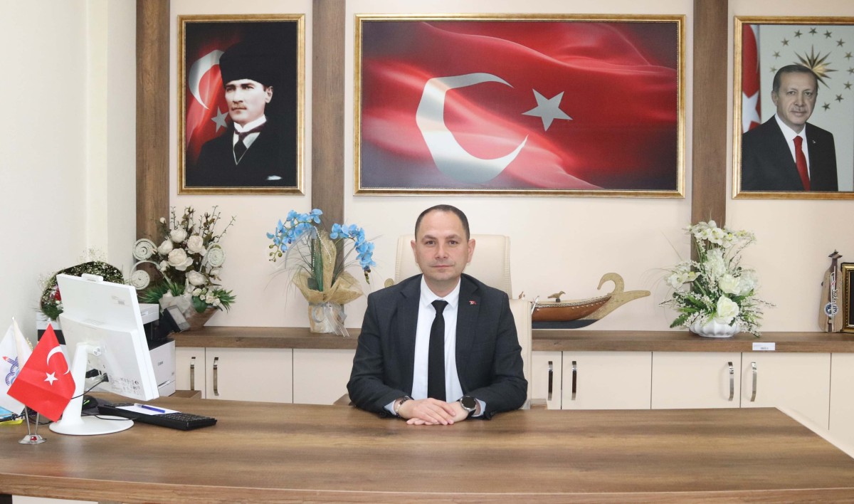 Adapazarı İlçe Millî Eğitim Müdürü Engin Kahraman, Engin Kahraman Kimdir ?