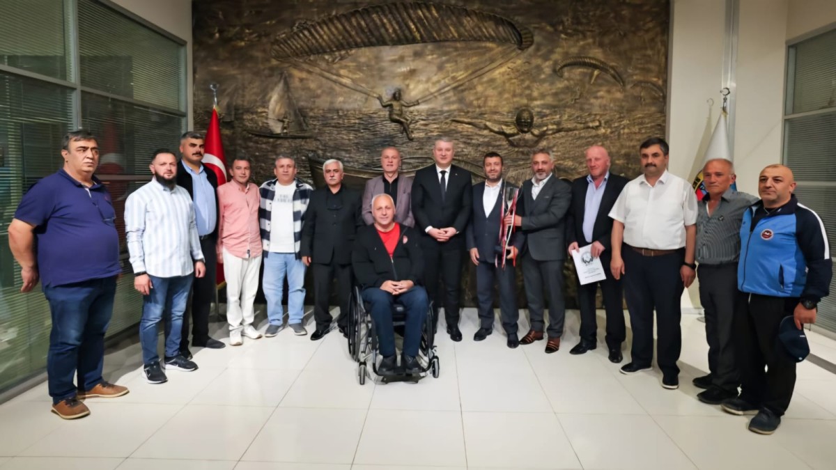 Sakarya Ampute Futbol Kulübü şampiyonluğunu kutluyor ve destek istiyor