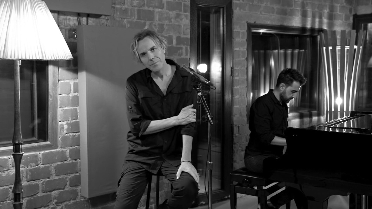 SONER ARICA’DAN PIANO & LIVE VOLUME 3