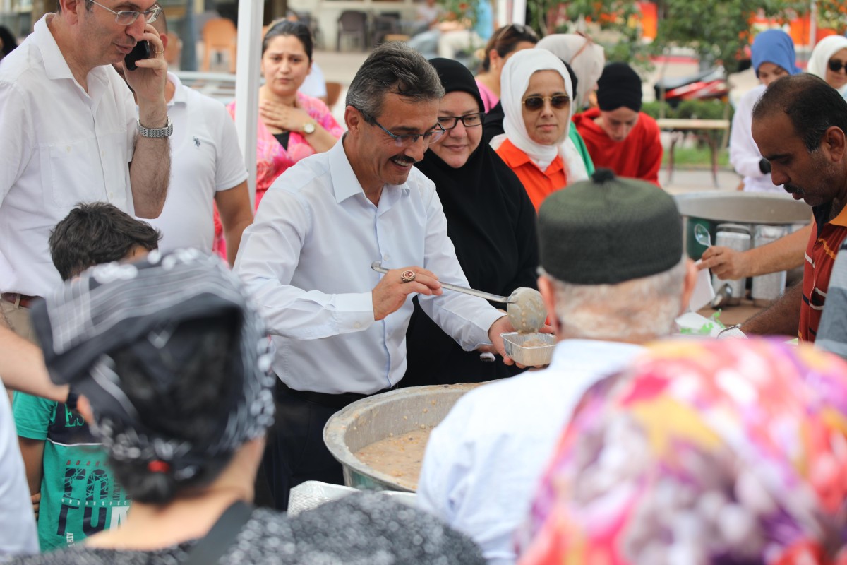 ERENLER'DE BİRLİK VE BEREKET: AŞURE GÜNÜ COŞKUSU