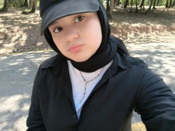 Elif ÇELİK (Araştırmacı Şair & Yazar) 