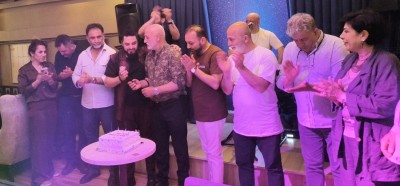 Ünlü Şair ve Oyuncu Hamit Kaya’ya Muhteşem Doğum Günü Kutlaması!