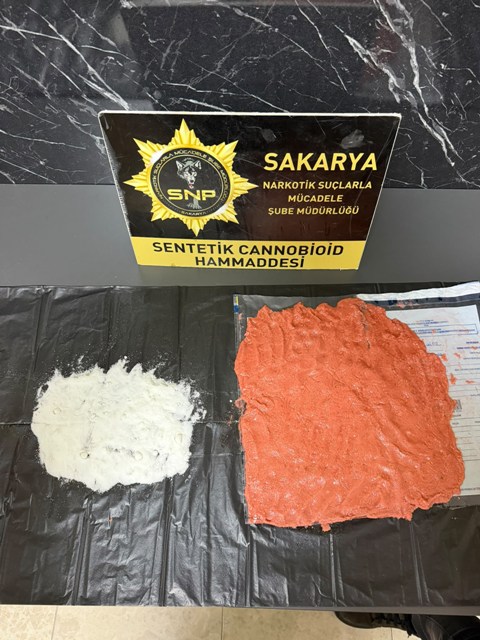 SAKARYA’DA DEV OPERASYON: 1 TON 772 KİLO BONZAİ ÜRETİLECEKTİ!